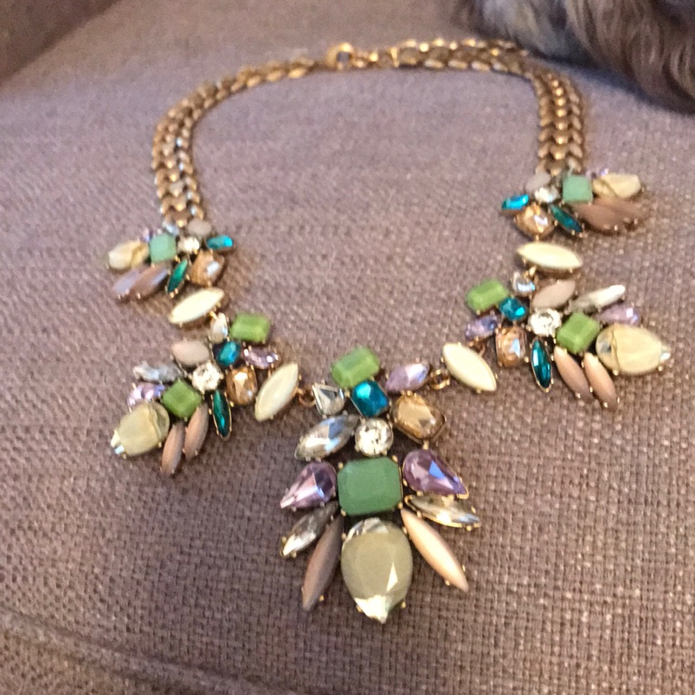 Statement necklace